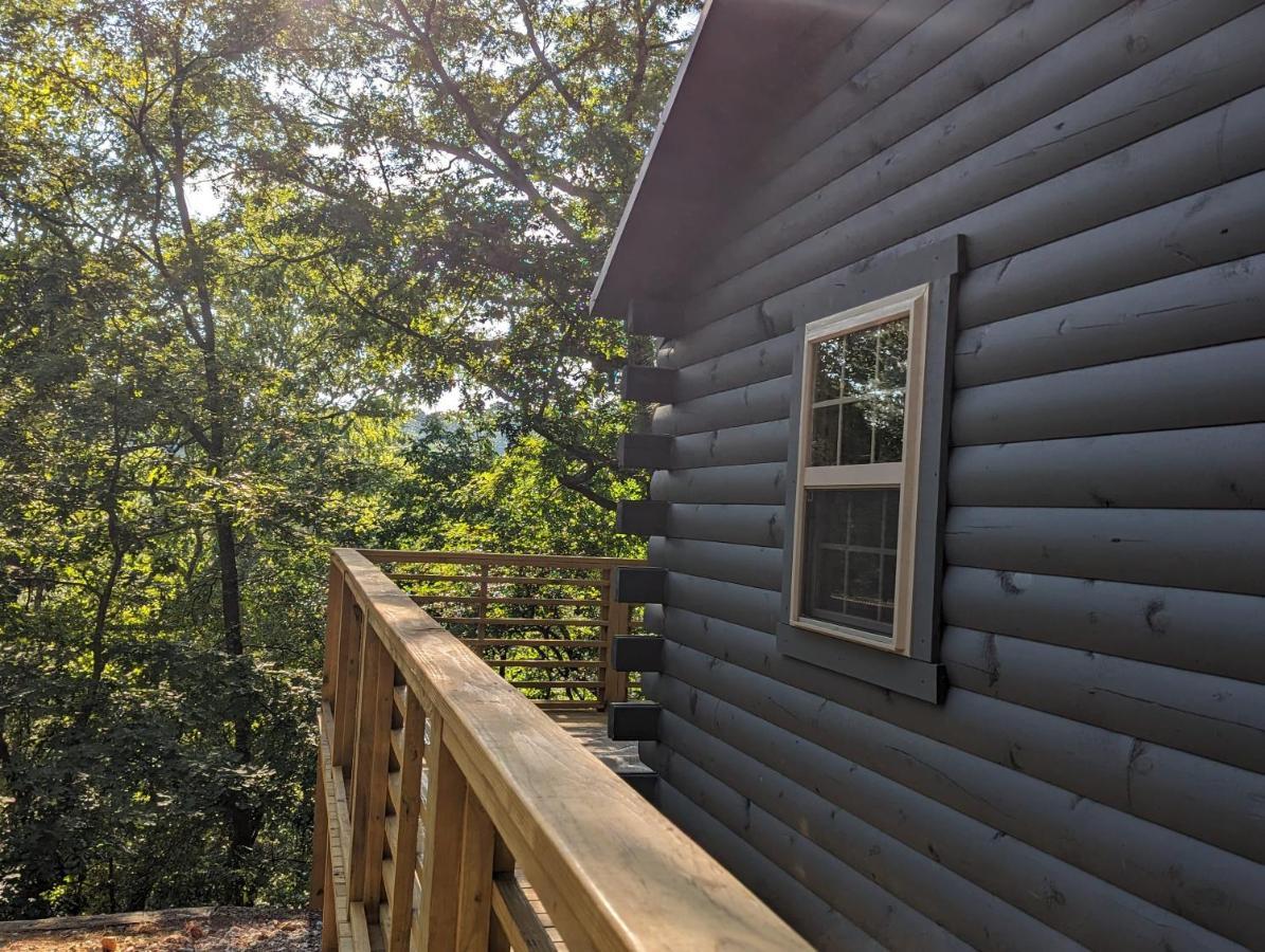 Cabin #6 With Hot Tub Deck And Sunset View At Loblolly Pines Eureka Springs Eksteriør bilde