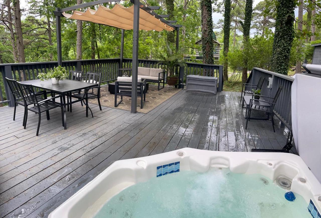 Cabin #6 With Hot Tub Deck And Sunset View At Loblolly Pines Eureka Springs Eksteriør bilde