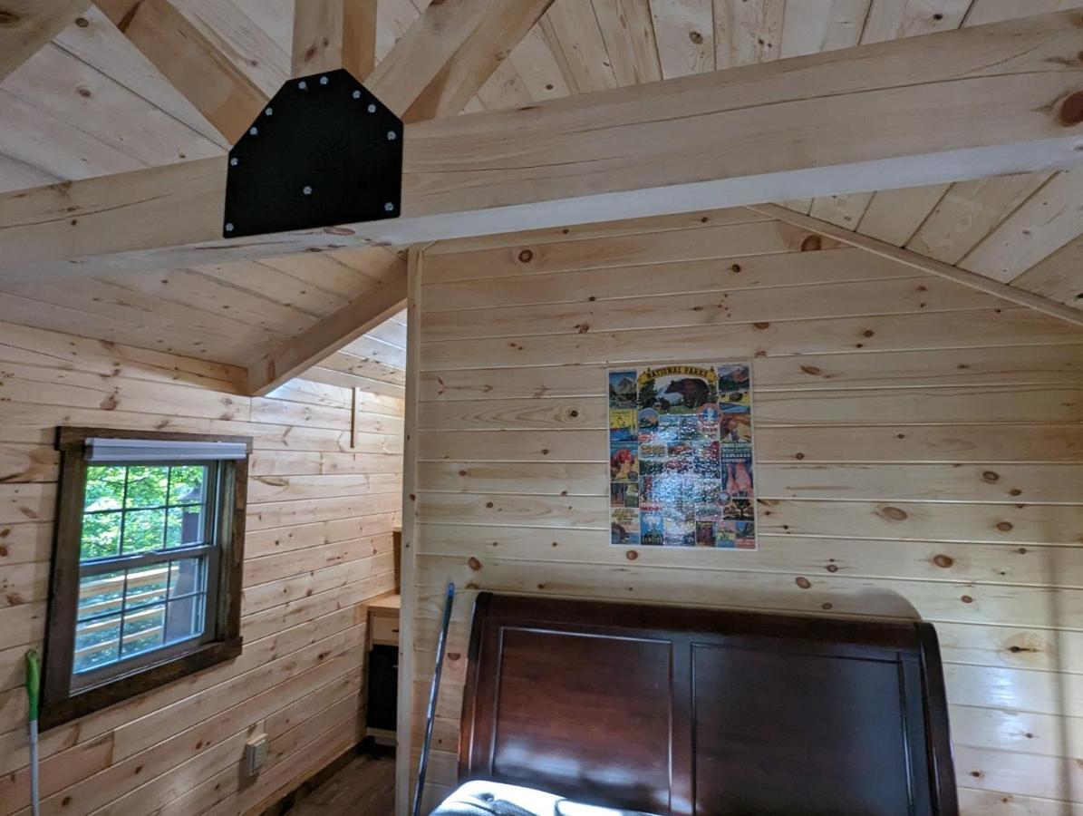 Cabin #6 With Hot Tub Deck And Sunset View At Loblolly Pines Eureka Springs Eksteriør bilde